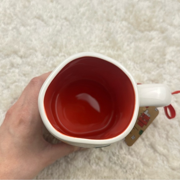 Rae Dunn Peanuts Christmas Mug - Picture 6 of 8